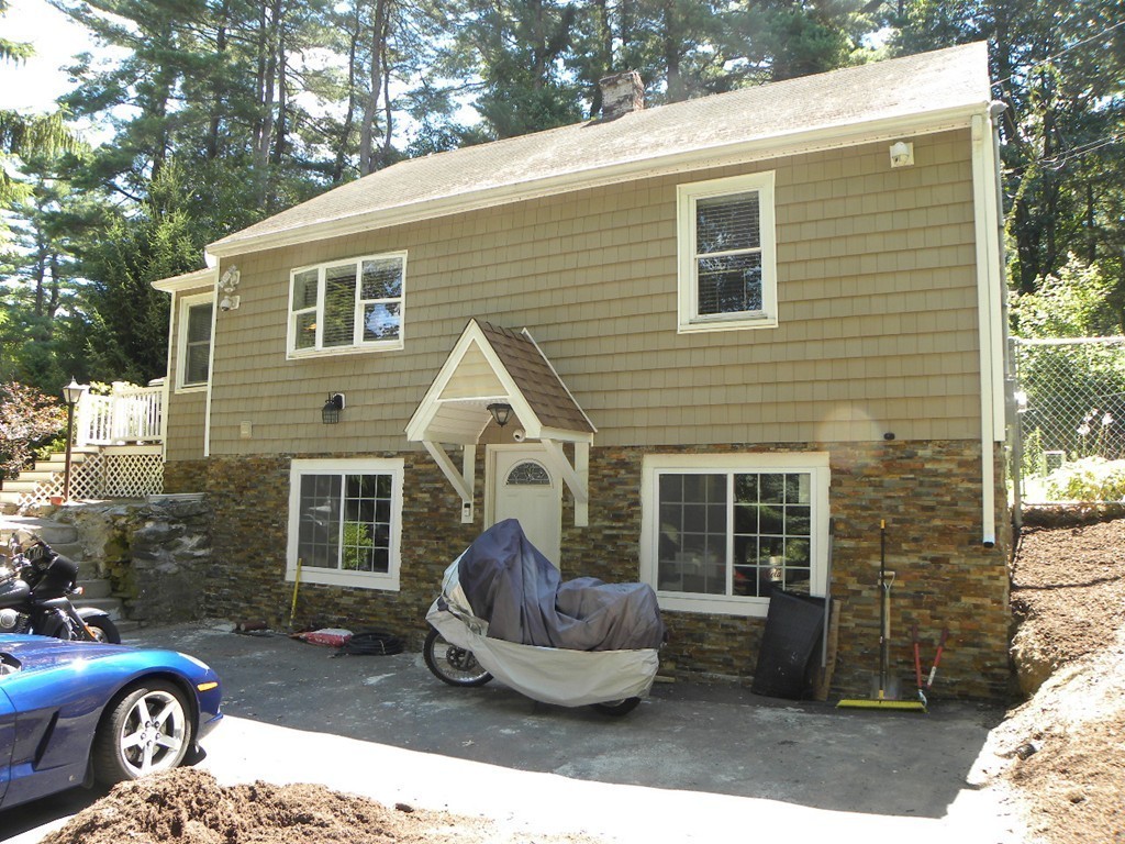 33 Pleasant Street, Unit 2 Sutton, MA 01590 - Photo 22 of 30 Gallery Image 22