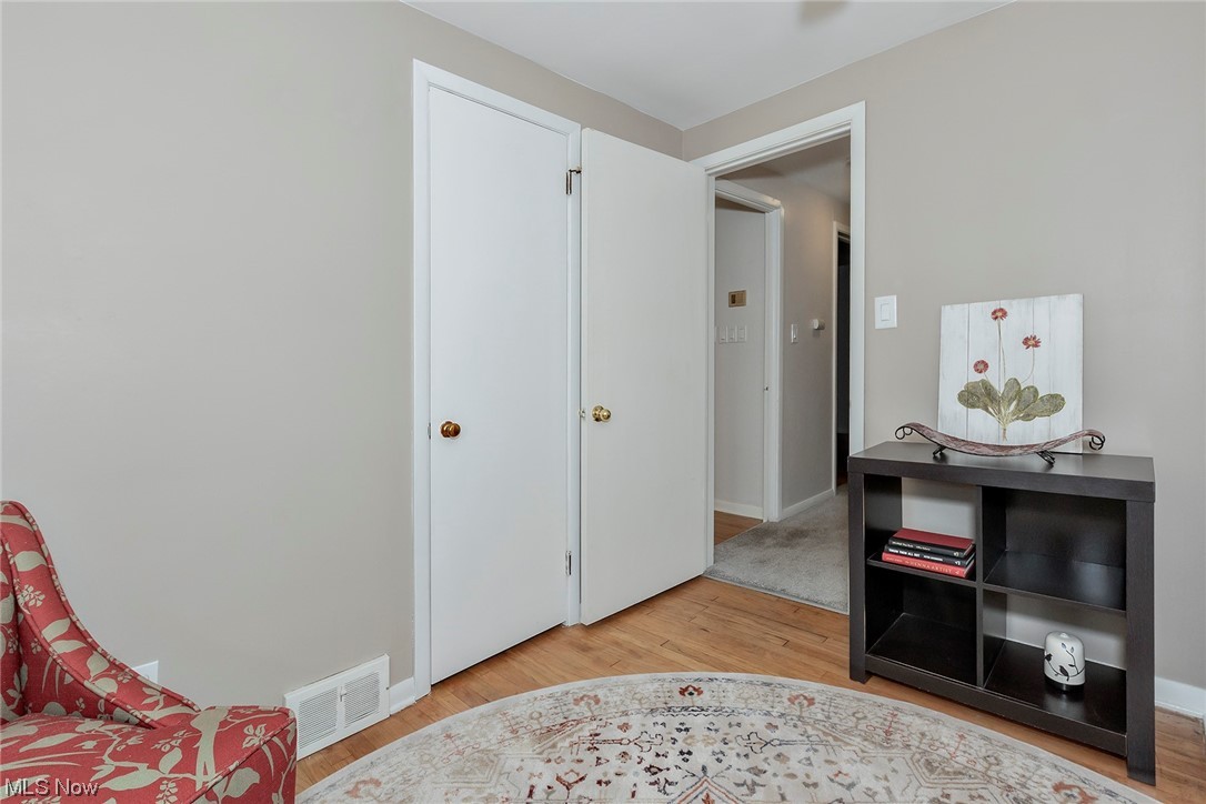 3889 Faversham Road Cleveland, OH 44118 - Photo 11 of 29 Gallery Image 11