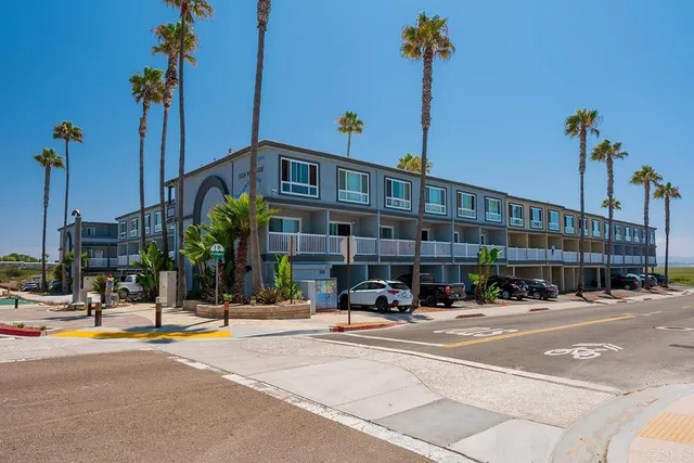 $2,500 | 1111 Seacoast Drive, Imperial Beach, CA 91932