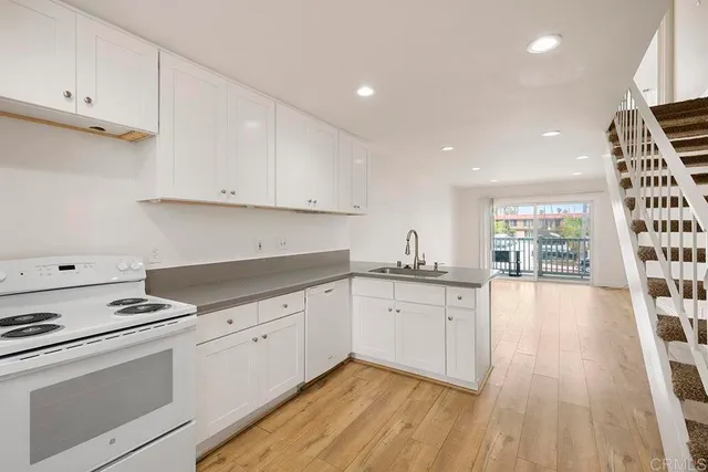 $2,500 | 1111 Seacoast Drive, Imperial Beach, CA 91932