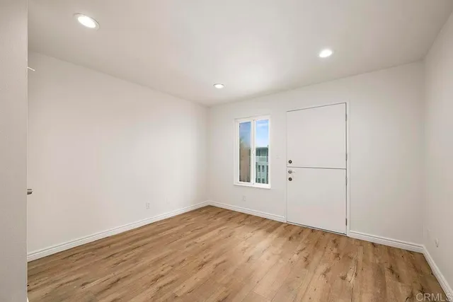 $2,500 | 1111 Seacoast Drive, Imperial Beach, CA 91932