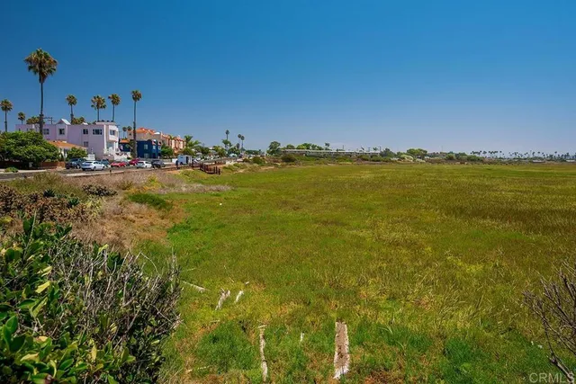 $2,500 | 1111 Seacoast Drive, Imperial Beach, CA 91932