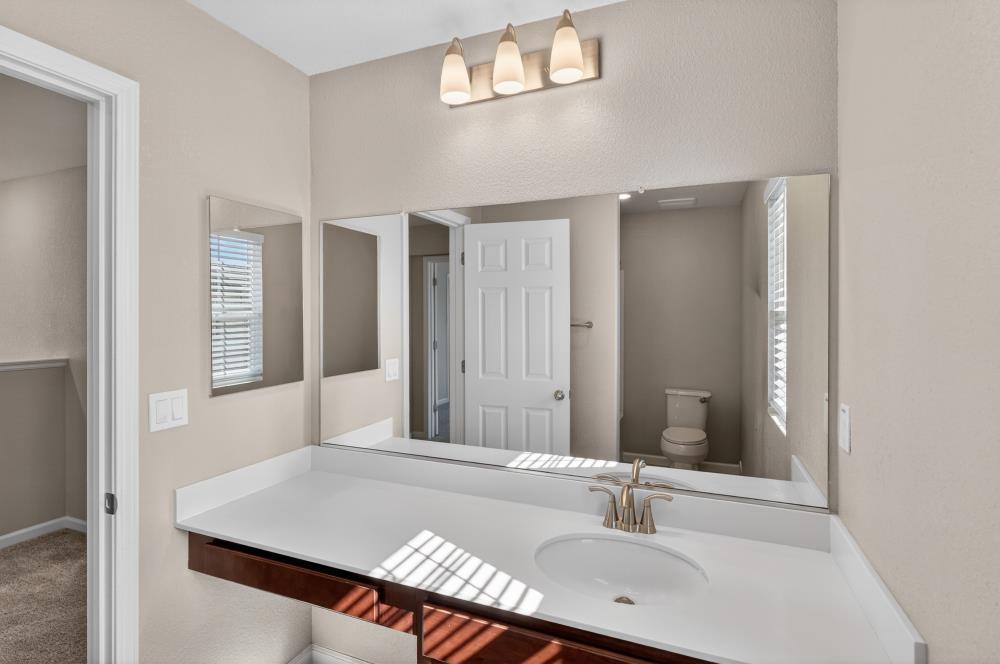 8195 Kramer Ranch Way Elk Grove, CA 95758 - Photo 36 of 52