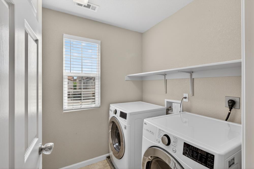 8195 Kramer Ranch Way Elk Grove, CA 95758 - Photo 37 of 52