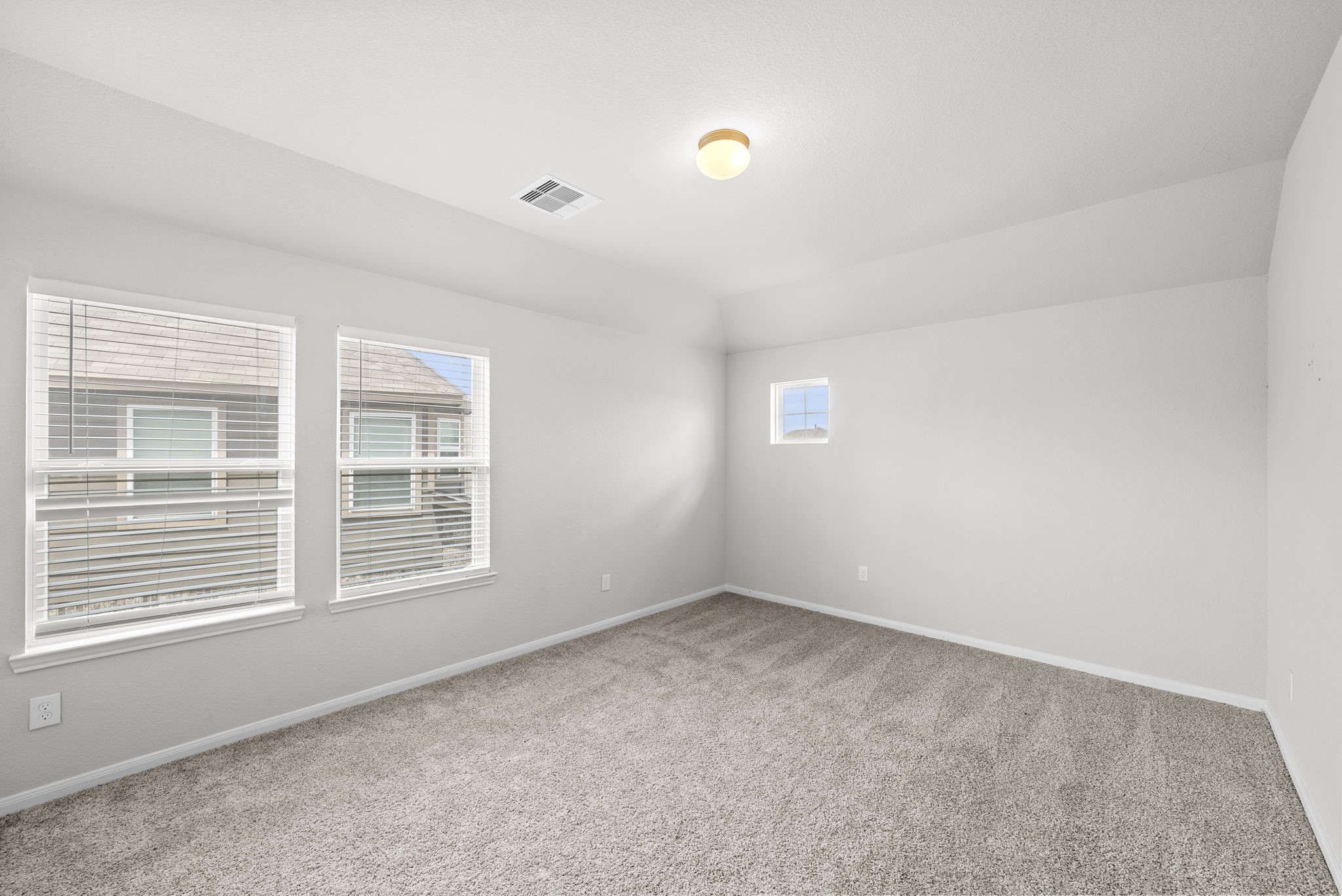 903 Willowick Road Houston, TX 77090 - Photo 28 of 47 Game room / Flex space -Located on the 2nd floor
