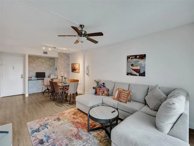 $279,000 | 4200 Hillcrest Drive, Unit 717, Hollywood, FL 33021