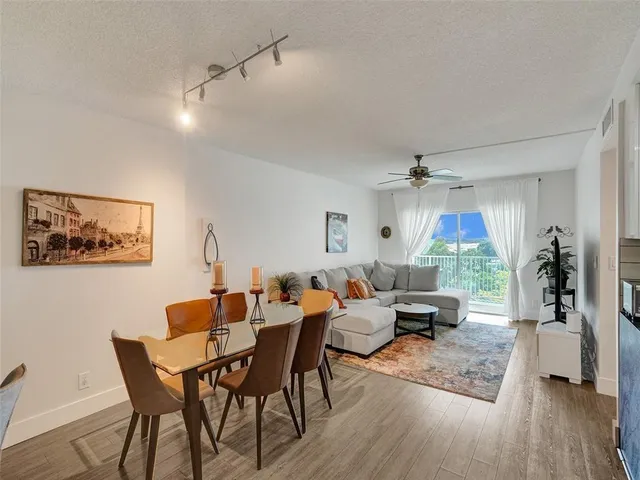 $279,000 | 4200 Hillcrest Drive, Unit 717, Hollywood, FL 33021