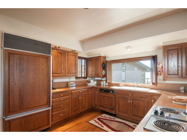24750 Summit Field Road Carmel, CA 93923 - Photo 9 of 14 Gallery Image 9