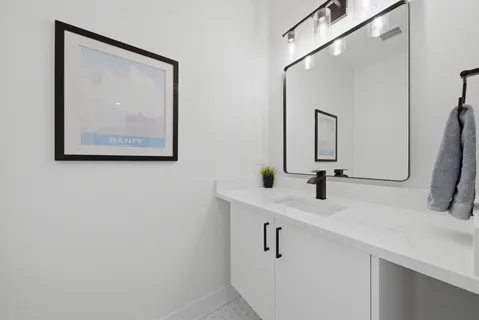 $1,250,000 | 2625 West Armitage Avenue, Chicago, IL 60647