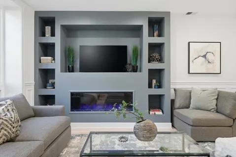 $1,250,000 | 2625 West Armitage Avenue, Chicago, IL 60647