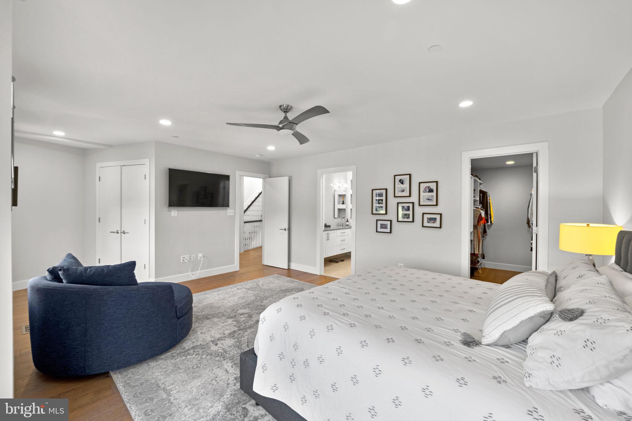 606 Brookes Ridge Court Bethesda, MD 20816 - Photo 20 of 41 Primary Suite