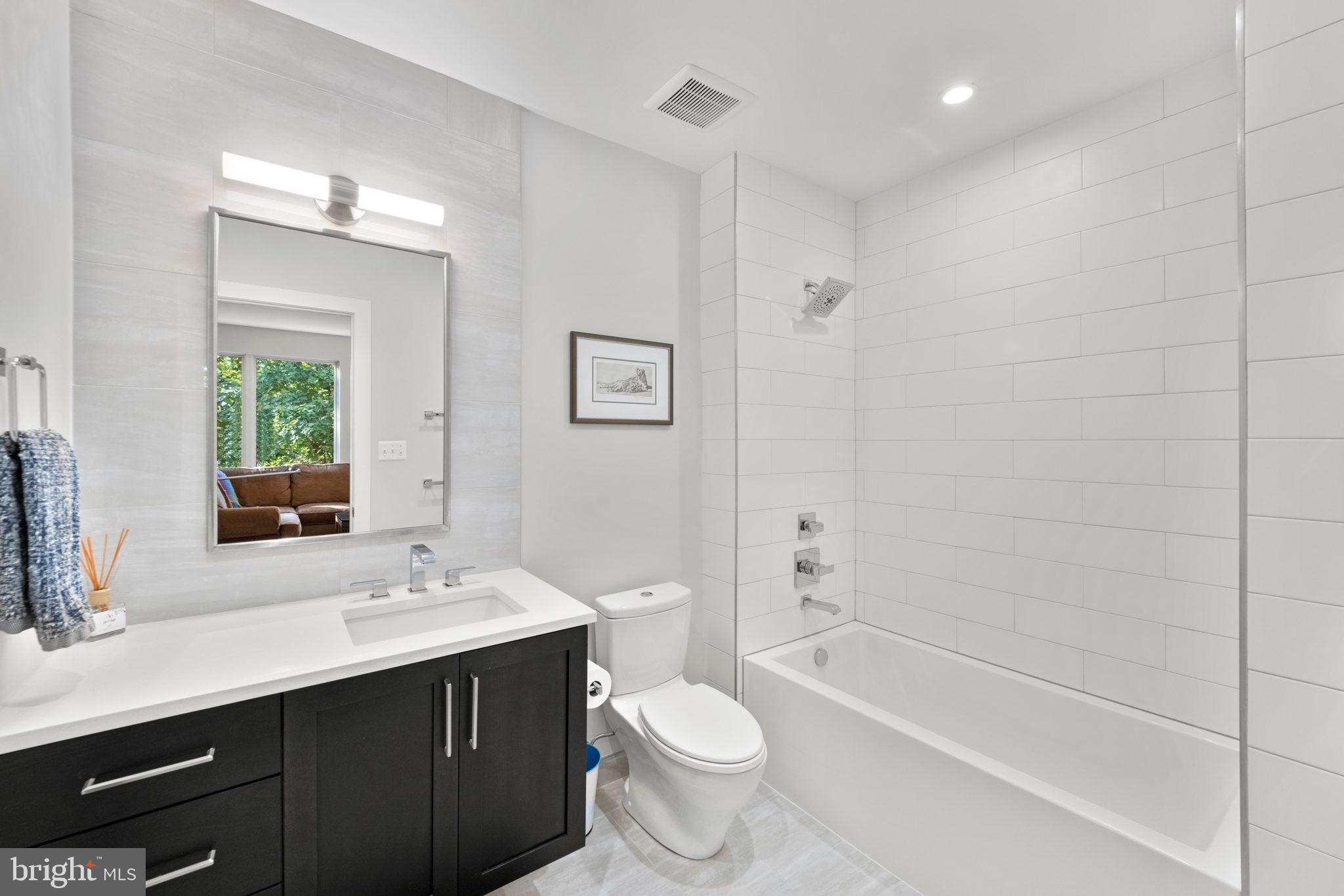 606 Brookes Ridge Court Bethesda, MD 20816 - Photo 28 of 41 Full Bath 3