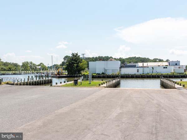 20477 Nanticoke Road Nanticoke, MD 21840 - Photo 43 of 55 Nanticoke Harbor boat docks
