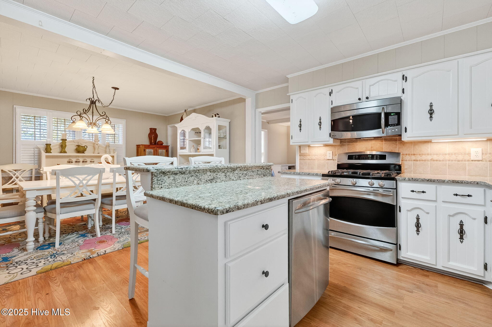 4509 Steven's Chapel Road Smithfield, NC 27577 - Photo 12 of 68 Kitchen Island