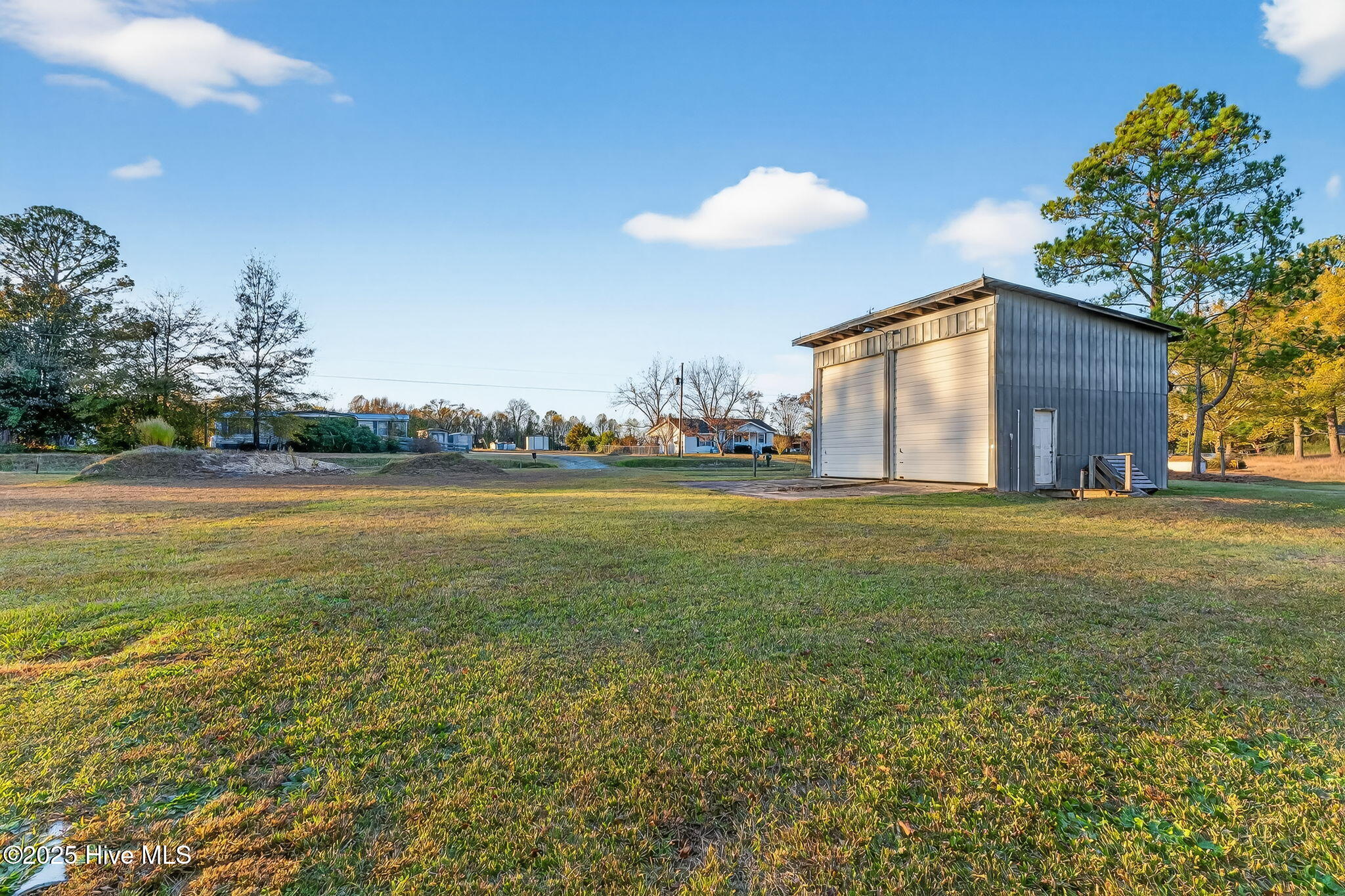4509 Steven's Chapel Road Smithfield, NC 27577 - Photo 39 of 68 Workshop/Garage