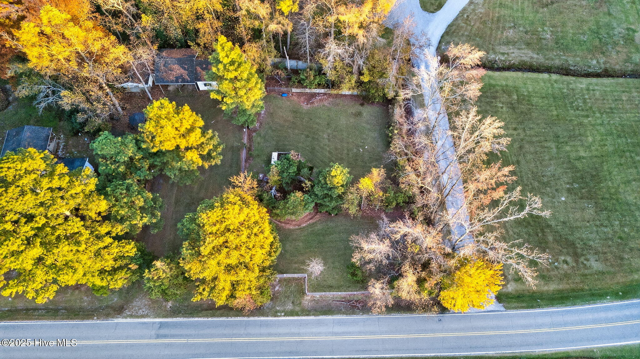 4509 Steven's Chapel Road Smithfield, NC 27577 - Photo 53 of 68 52-web-or-mls-DJI_20251114165219_0498_D