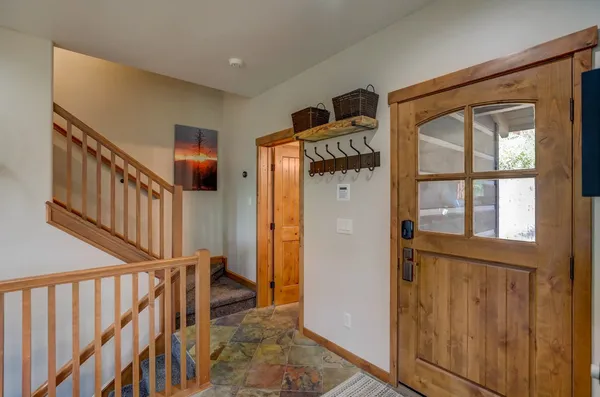 $875,000 | 17 Golden Bench Court, Donnelly, ID 83615