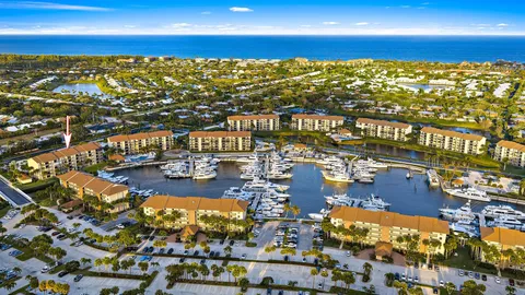 $520,000 | 1601 Marina Isle Way, Unit 106, Jupiter, FL 33477