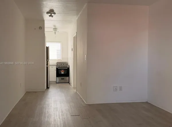 $1,450 | 7717 Byron Avenue, Unit 9, Miami Beach, FL 33141