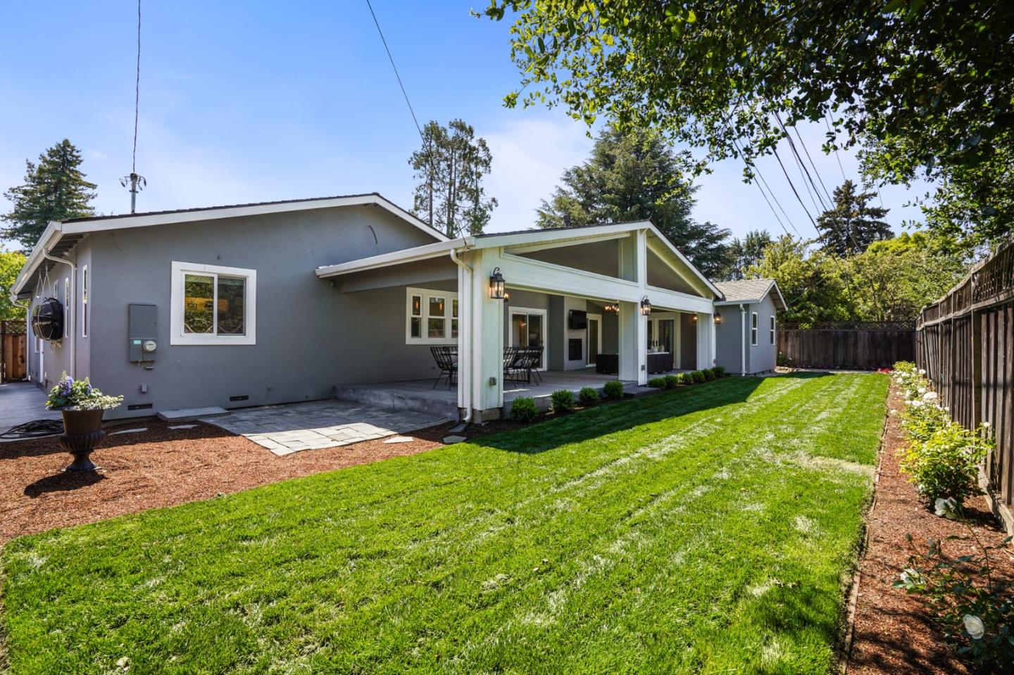 1564 Meadow Lane Mountain View, CA 94040 - Photo 34 of 36