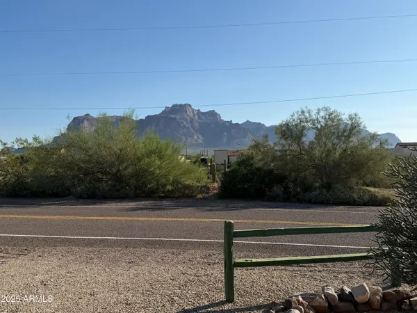 $54,000 | 939 North Acacia Road, Unit 25, Apache Junction, AZ 85119
