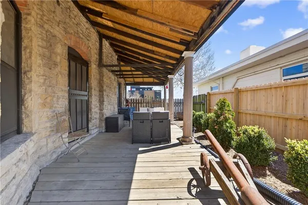 $1,250,000 | 1734 Jefferson Street, Kansas City, MO 64108
