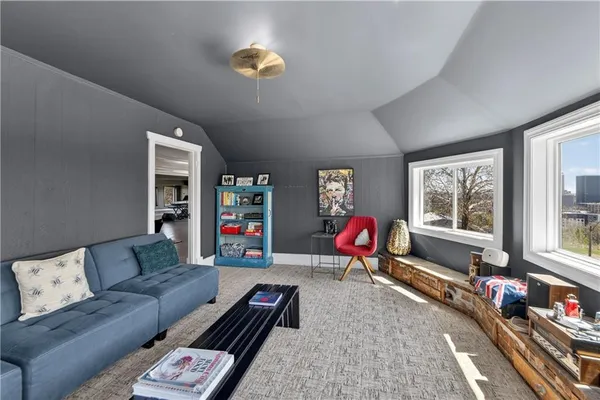 $1,250,000 | 1734 Jefferson Street, Kansas City, MO 64108