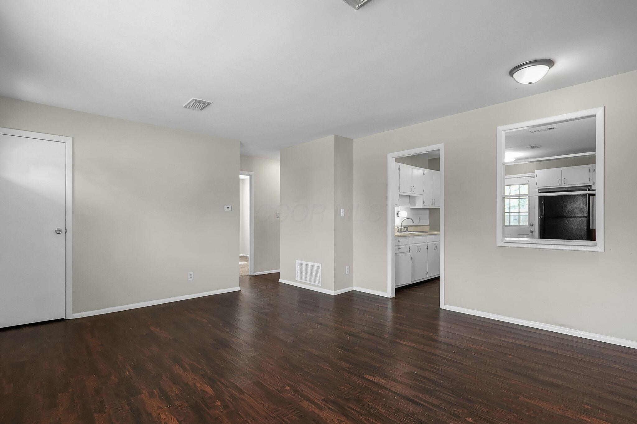 5137 Drivemere Road Hilliard, OH 43026 - Photo 6 of 27 8-web-or-mls-5137-drivemere-rd