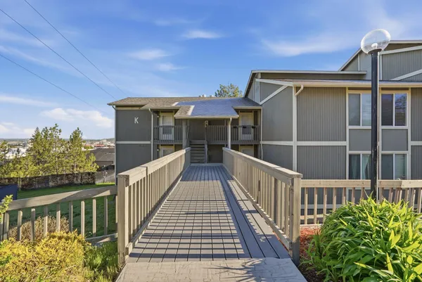 $157,500 | 6121 East 6th Avenue, Unit K122, Spokane Valley, WA 99212