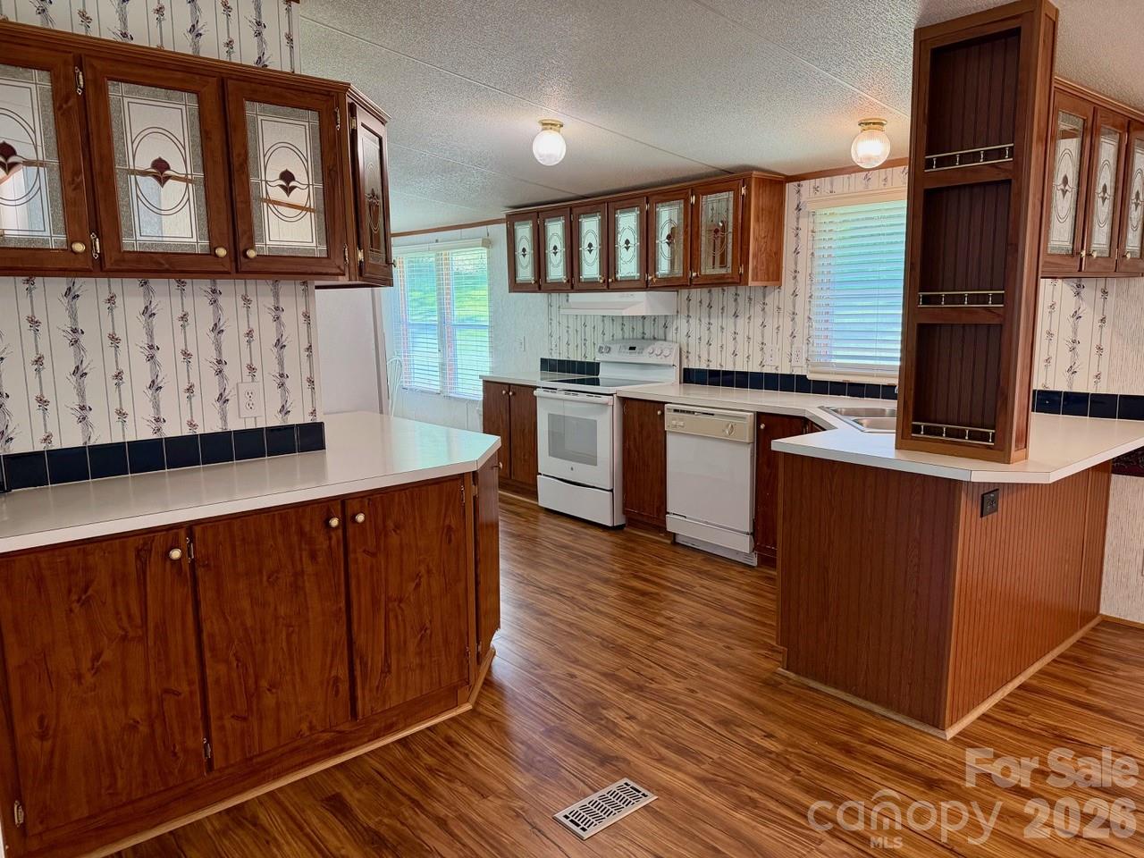 5493 Harris Farm Road Hickory, NC 28602 - Photo 16 of 38