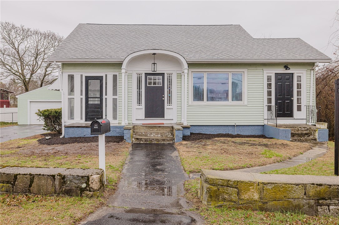 1120 West Shore Road Warwick, RI 02889 - Photo 2 of 50 Gallery Image 2