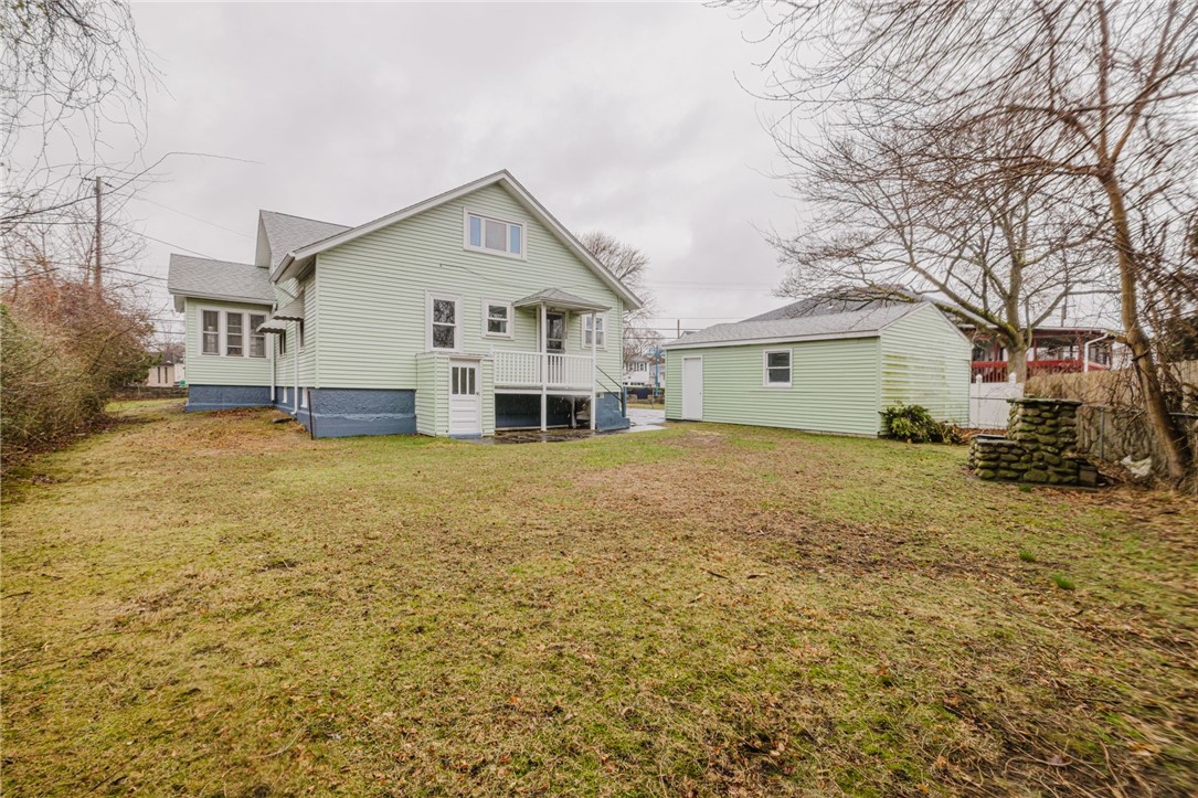 1120 West Shore Road Warwick, RI 02889 - Photo 5 of 50 Gallery Image 5