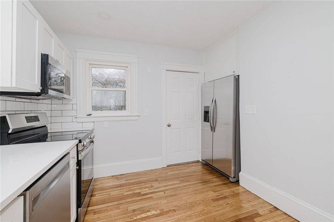 1120 West Shore Road Warwick, RI 02889 - Photo 8 of 50 Gallery Image 8