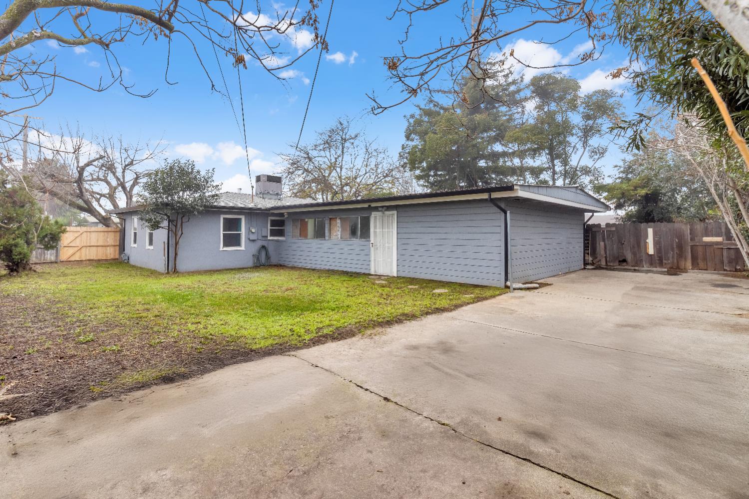 2500 Ethan Way Sacramento, CA 95821 - Photo 26 of 28 a view of a house with a yard