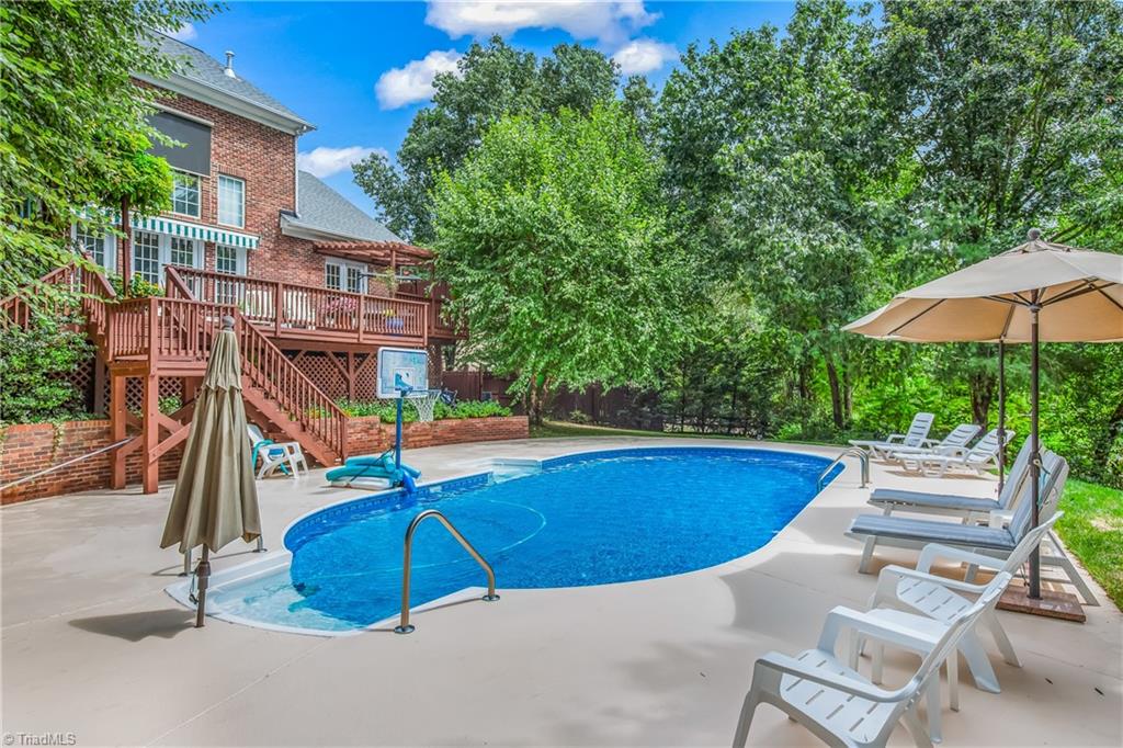 3803 Edgewater Street High Point, NC 27265 - Photo 41 of 50 Gallery Image 41