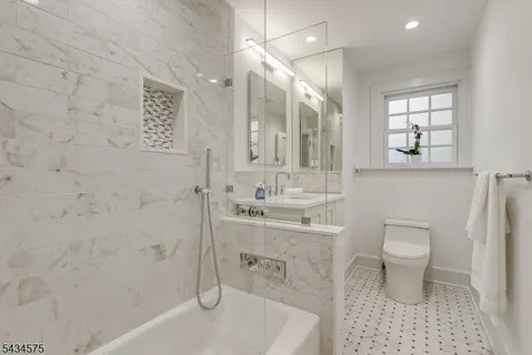 $1,885,000 | 35 Woodland Road, Short Hills, NJ 07078