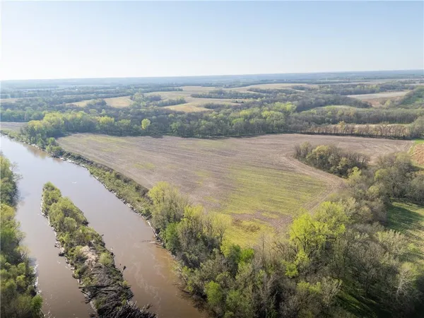 $312,000 | Northeast Berlin Road, Pattonsburg, MO 64670