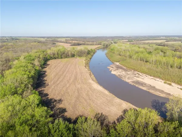 $312,000 | Northeast Berlin Road, Pattonsburg, MO 64670