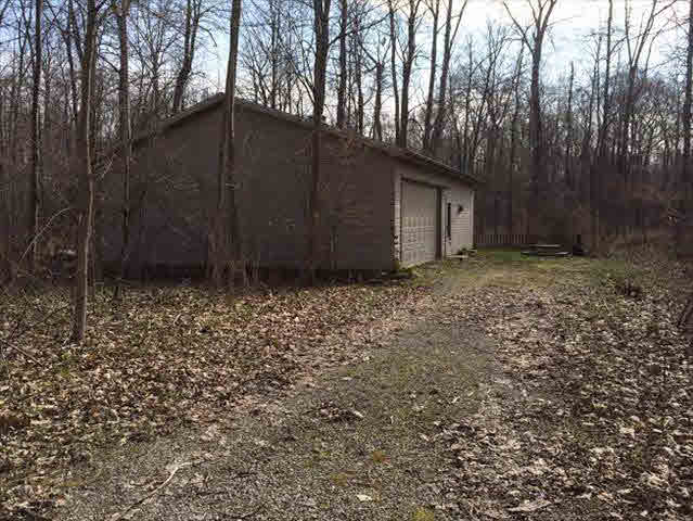 7375 Geiger Road Temperance, MI 48182 - Photo 4 of 20 20393508-3.JPG
