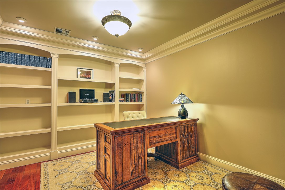419 Albion Road, Unit 25 Lincoln, RI 02865 - Photo 42 of 46 Home office