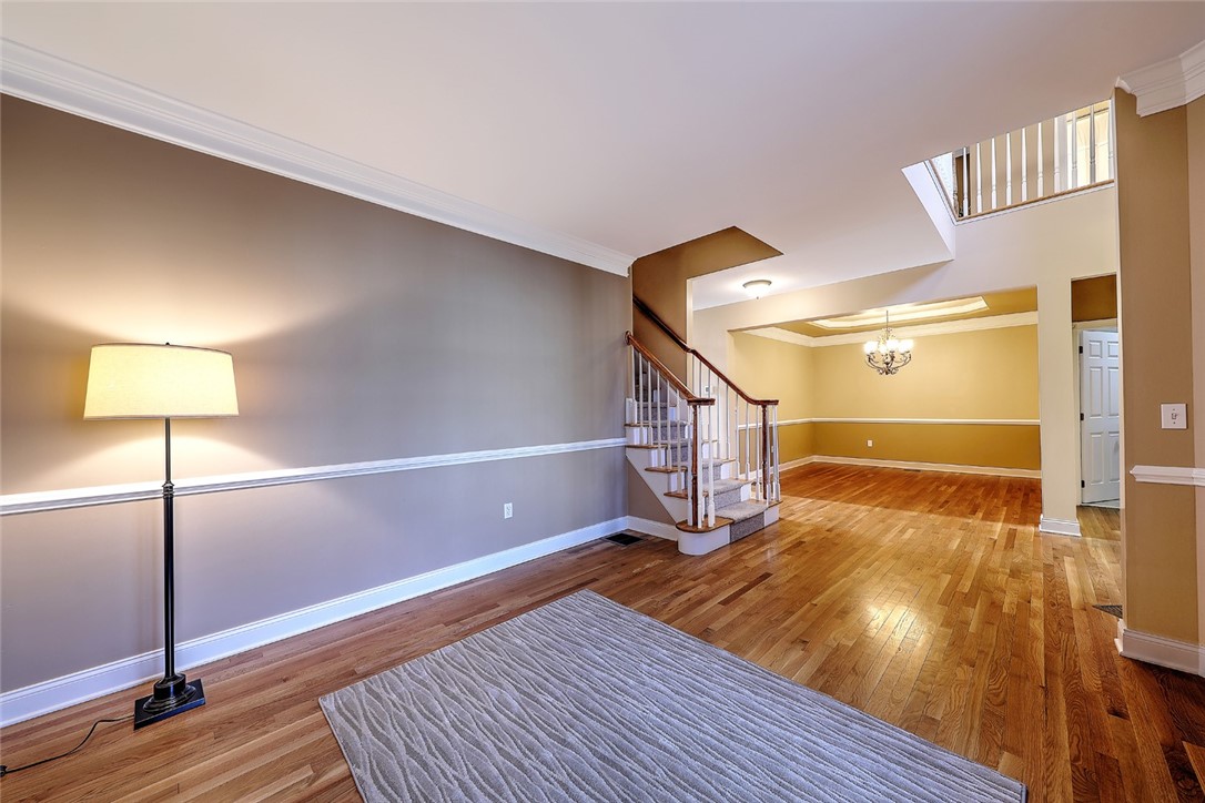419 Albion Road, Unit 25 Lincoln, RI 02865 - Photo 6 of 46 Formal Living Room