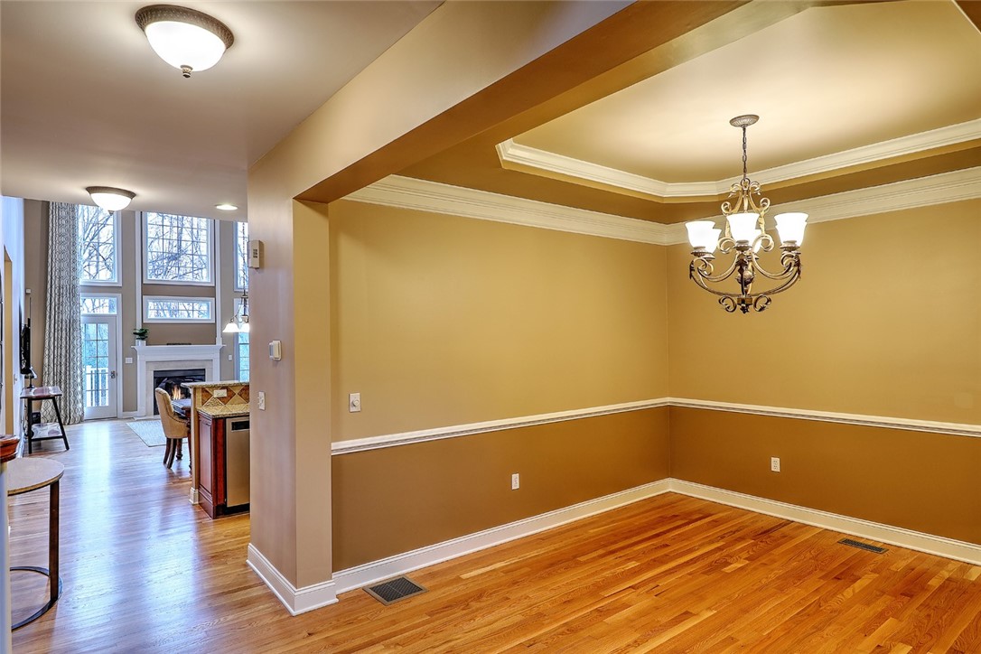 419 Albion Road, Unit 25 Lincoln, RI 02865 - Photo 8 of 46 Dining Room with Kitchen and Family Room view