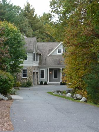 27 Boyden Road Medfield, MA 02052 - Photo 1 of 28 Gallery Image 1