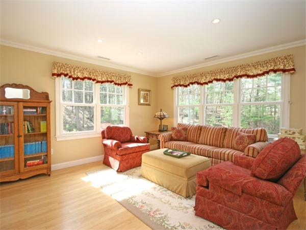 27 Boyden Road Medfield, MA 02052 - Photo 13 of 28 Gallery Image 13