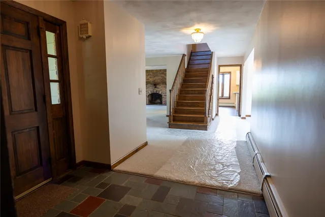 $325,000 | 2 Wellington Drive, Endicott, NY 13760