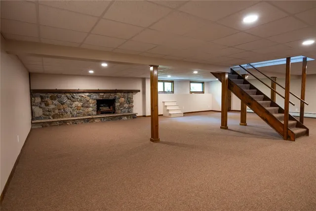 $325,000 | 2 Wellington Drive, Endicott, NY 13760