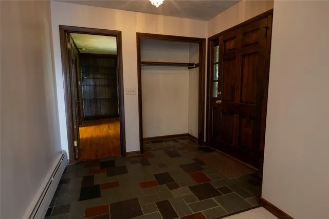 $325,000 | 2 Wellington Drive, Endicott, NY 13760