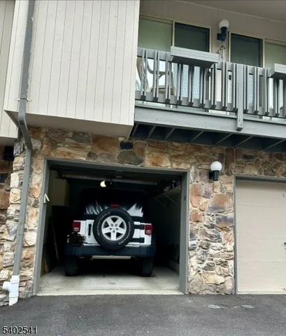 $3,700 | 38 Buchanon Court, West Orange, NJ 07052