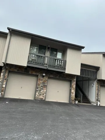 $3,700 | 38 Buchanon Court, West Orange, NJ 07052