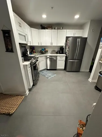 $3,700 | 38 Buchanon Court, West Orange, NJ 07052